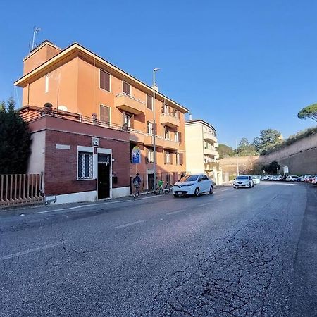 Roman Vatican Apartment Freewifi Dış mekan fotoğraf